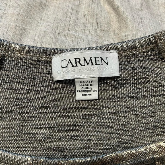 Carmen Marc Valvo Shimmering Silver Blouse - Picture 5 of 5